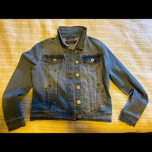 💙 Dollhouse women’s jean jacket - size Small